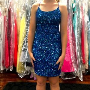 Primavera homecoming dress, blue sequins, size 0, excellent condition